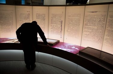 Museo de EU dice que son falsos cinco fragmentos de pergaminos del Mar Muerto