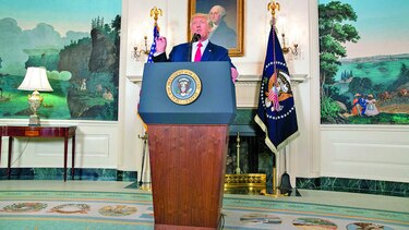 Donald Trump se queda sin otro asesor