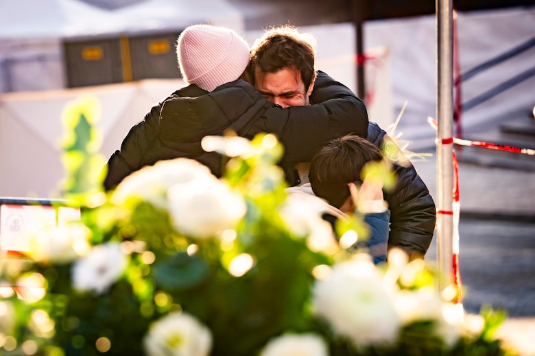 Gobierno panameño se solidariza con Suiza tras incendio mortal en un bar en los Alpes