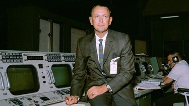 Muere Chris Kraft, el primer director de vuelos de la NASA