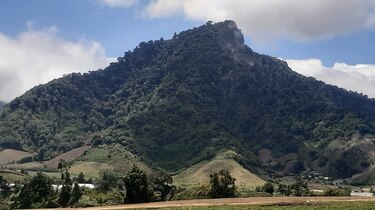 Controlan fuego en Cerro Punta