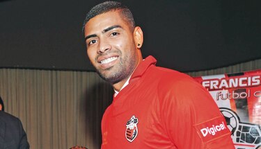 El Gavilán Gómez dará otro vuelo en la LPF con el Sanfra