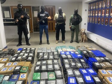 Panamá decomisa 988 paquetes de presunta cocaína con destino a Bélgica