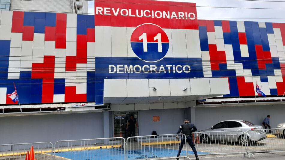 Comenzó el periodo de postulación en el PRD para la elección 5 cargos en el CEN 