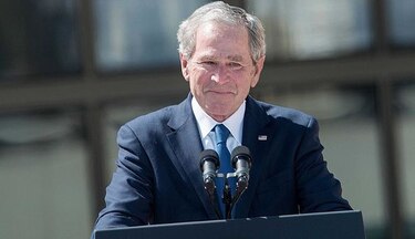 George W. Bush critica los ataques de Donald Trump contra los medios