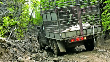Con 111 años de fundación, Chimán exige su carretera