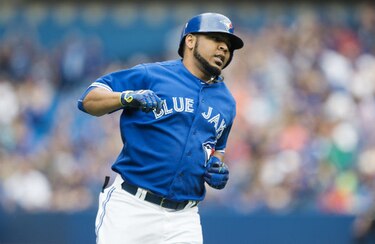 Edwin Encarnación pega tres jonrones y Azulejos doblegan a Tigres