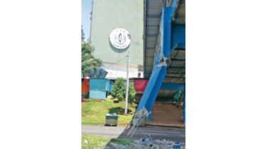 MOP inicia evaluación de puente colisionado