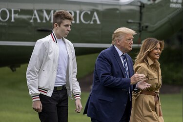 La pandemia alcanza al hijo menor de Trump y arrastra la campaña electoral