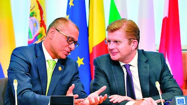 Ecuador firma acuerdo comercial con la Unión Europea
