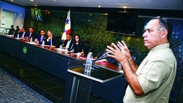 Diputados solicitan postergar reformas