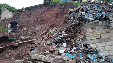 Sube a casi 64,000 la cifra de afectados por fuertes lluvias en Guatemala