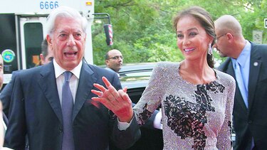 Mario Vargas Llosa presenta demanda de divorcio