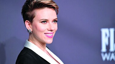 Scarlett Johansson reaparece en gala