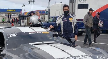 El panameño Oscar Terán no puede terminar la carrera en Nueva York tras accidente en la pista