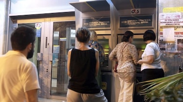 Grecia: Llaman a votar sobre plan de rescate