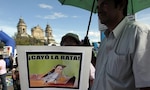 Protesta: Guatemaltecos exigen la renuncia del presidente Pérez Molina