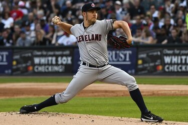 Indios: Bauer no jugará entre cuatro y seis semanas por lesión