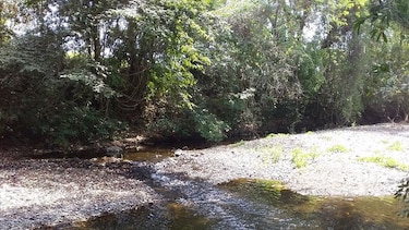 Sequía afecta a la cuenca del río La Villa en Los Santos