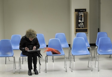Leve aumento en solicitudes de subsidio por desempleo en Estados Unidos