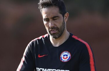 Un deslucido Chile gana 3-2 a la débil Guinea en amistoso