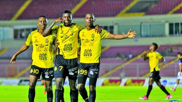 Sporting SM dio buen salto