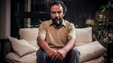 El actor mexicano Damián Alcázar habla de política y economía