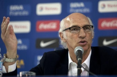 Boca Juniors anuncia despido de Carlos Bianchi