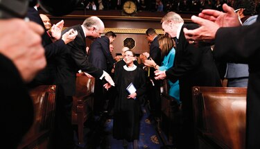 La muerte de la juez Ginsburg irrumpe en la elección  de Estados Unidos 