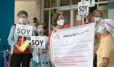 La CSS realiza la primera compra de 129 medicinas en desabastecimiento crítico