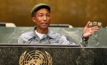 Al ritmo de 'Happy' Pharrell Williams alborota auditorio de la ONU