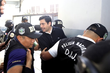 Imputan cargos y ordenan arresto domiciliario a Gaby Carrizo por caso de enriquecimiento injustificado