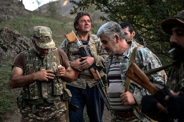 Armenia y Azerbaiyán acuerdan nuevo ‘alto el fuego humanitario’ desde el lunes