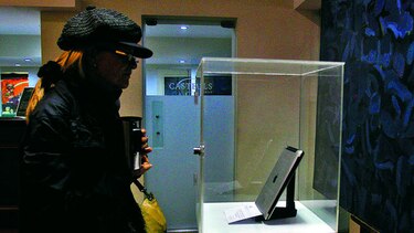 Esperan recaudar 40 mil dólares por un iPad del papa