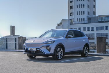 MG presenta con éxito los nuevos modelos de autos en un emocionante evento de lanzamiento
