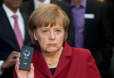 Merkel y Hollande abordarán en Bruselas el supuesto espionaje de EU