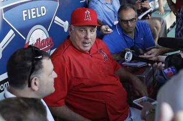Scioscia niega rumores sobre su salida de los Angelinos