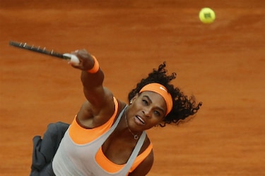 Serena y Wozniacki avanzan a la tercera ronda en Madrid