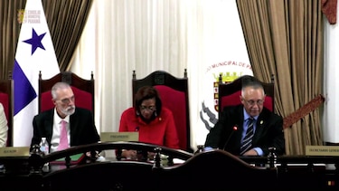 Consejo Municipal aprueba el alumbrado navideño de Fábrega; costará $2.9 millones