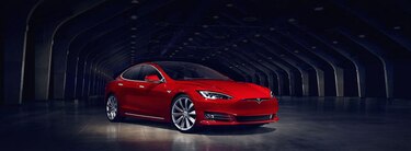 Tesla dice haber armado carro comercial más rápido del mundo