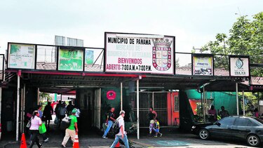 Comerciantes de artesanías rechazan traslado a Calidonia