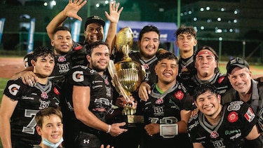 Owls y Raiders dividen coronas en la KFL 2021