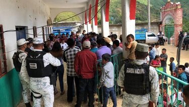 Encarcelan por horas a niña que rechazó casarse por dinero en sur de México