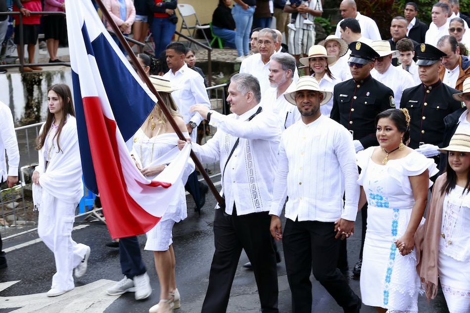 Desfiles en Boquete: el mensaje de Mulino, la aparición de Moscoso y algunas tensiones