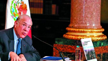 Prevén leve progreso para México en 2017