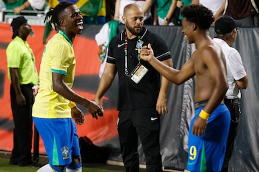 Endrick resuelve en los minutos finales y Brasil vence a México