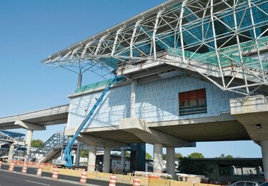Línea 2: cierre por montaje de paso peatonal de la estación de San Miguelito