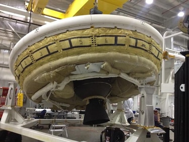 NASA pospone prueba paracaídas de platillo volador