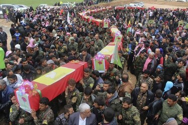 Ataque de Estados Unidos mata por error a 18 aliados en Siria