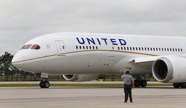 Variante Delta lleva a aerolíneas de Estados Unidos a bajar sus expectativas económicas